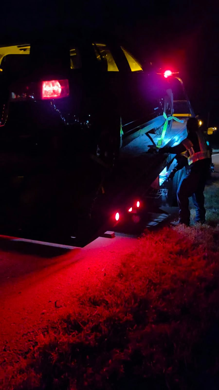 Rescue Towing LLC vehicle and towing work